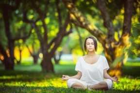 技术解析：欧冠比赛中的高端控球艺术，欧冠控分
