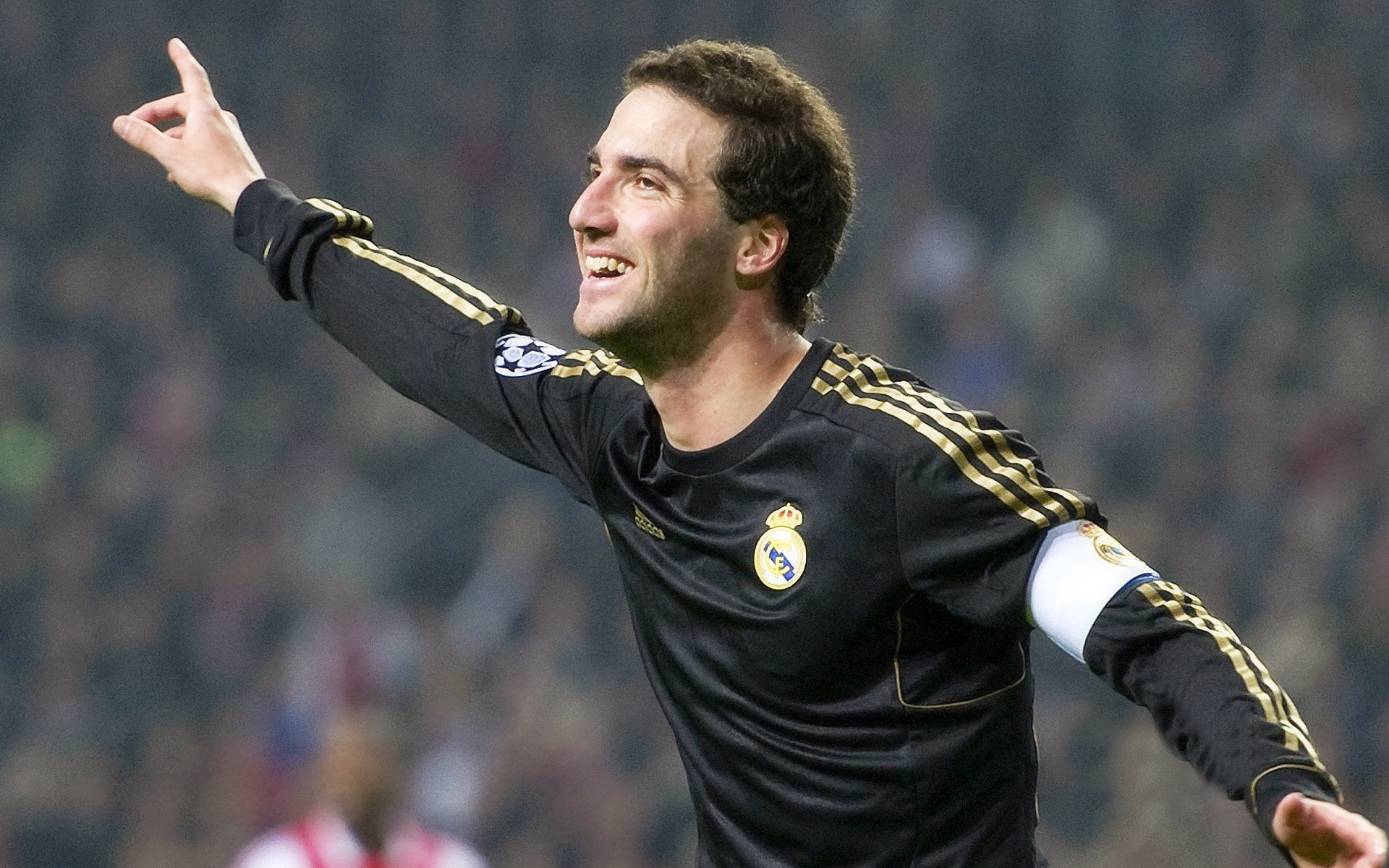 跨界合作成趋势:电竞与电影、动画同步发力,电竞题材影视化